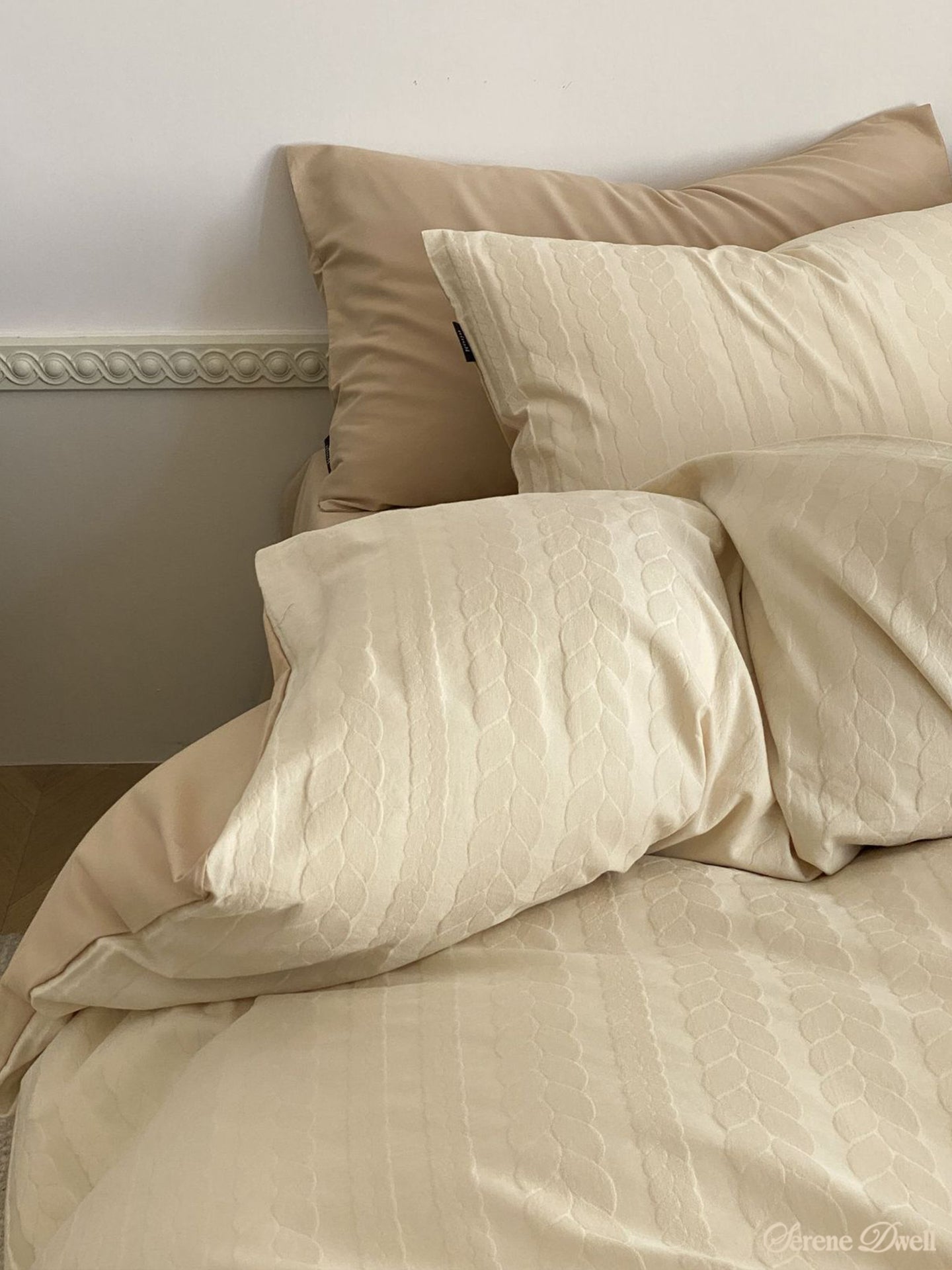 Juliana Jacquard Bedding Set