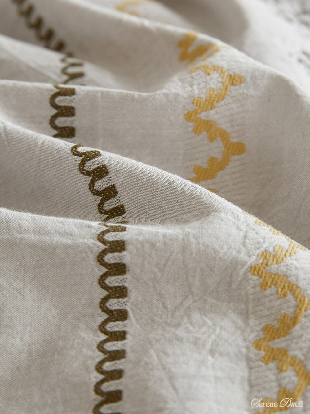 Adriana Jacquard Bedding Set