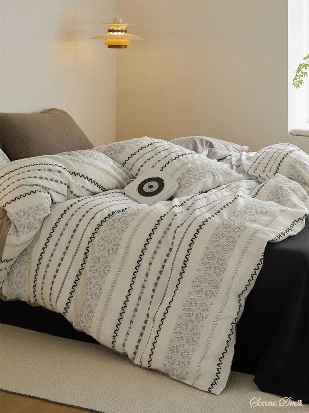 Adriana Jacquard Bedding Set