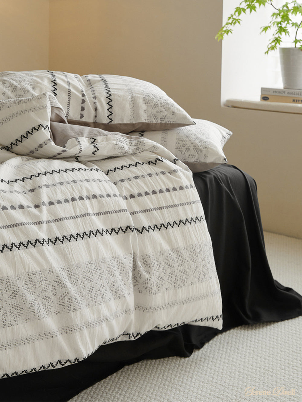 Adriana Jacquard Bedding Set