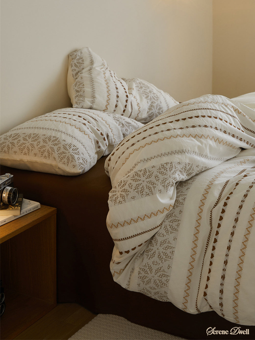 Adriana Jacquard Bedding Set