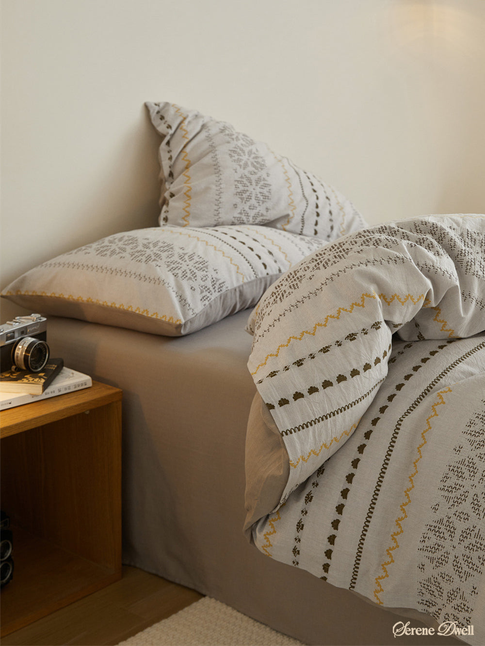 Adriana Jacquard Bedding Set